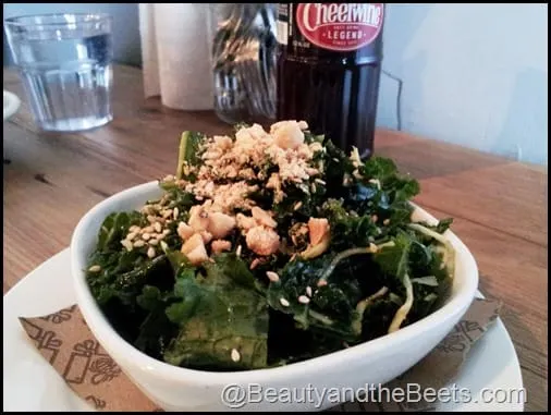Kale Salad with Peanut