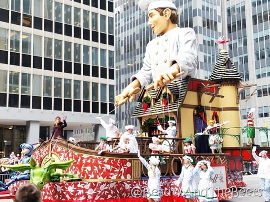 Macy's Thanksgiving Parade Beauty and the Beets (56)