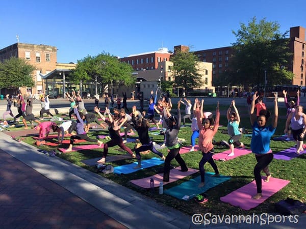 Publix Savannah Womens Half Yoga on the Square Beauty and the Beets