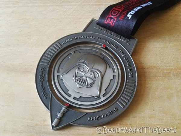 Star Wars Half Marathon 2016 medal Beauty and the Beets