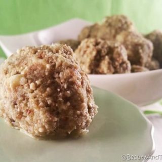 Matcha Green Tea and White Chocolate Protein Bites