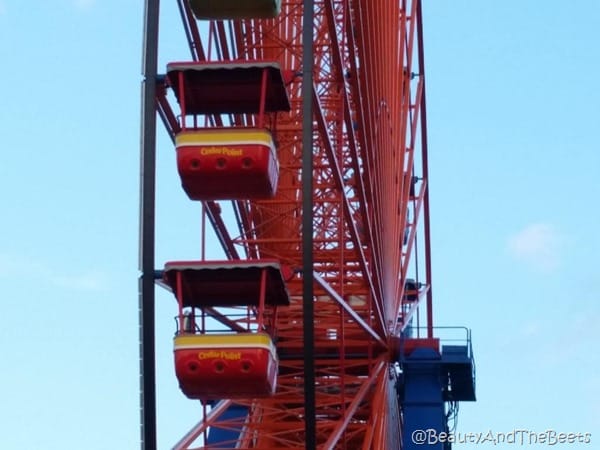 Ferris Wheel