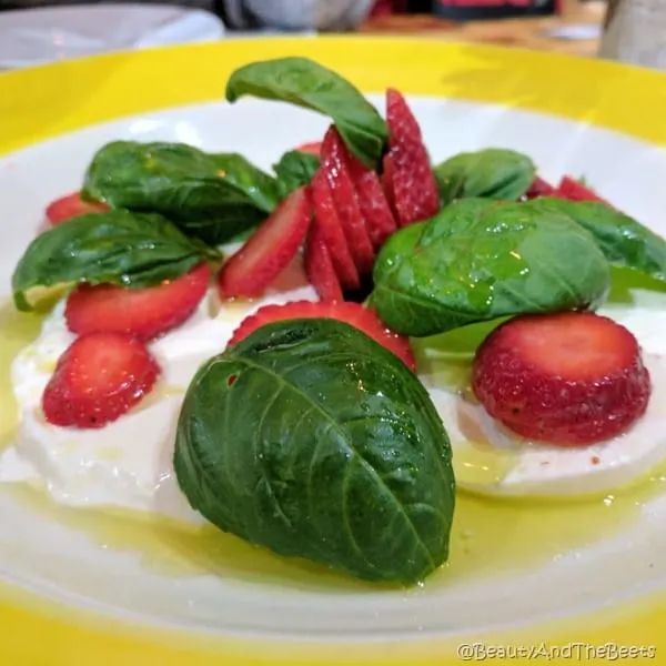 Strawberry Caprese Salad #FLStrawberry OGGI Italian Davis Island Beauty and the Beets