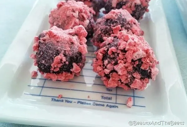 Strawberry Cereal Truffles Beauty and the Beets (5)