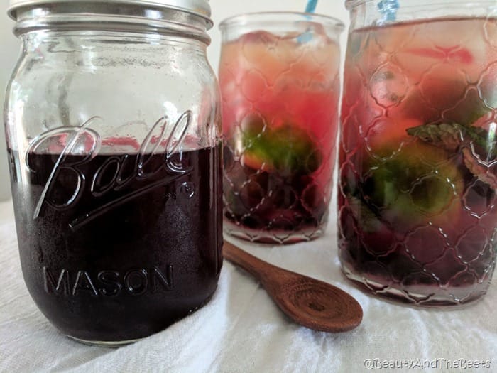 Blackberry Mojito Iced Tea Beauty and the Beets (1)