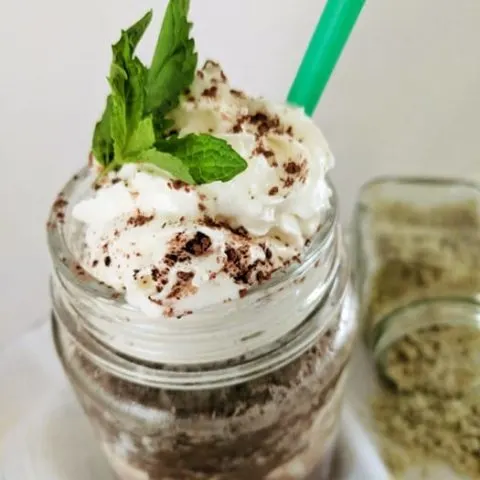 Starbucks Midnight Mint Mocha Frappuccino copycat recipe