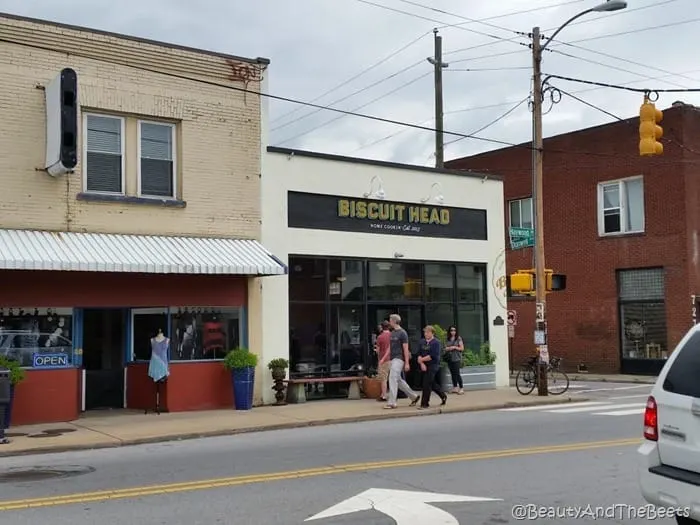 Biscuit Head Asheville Beauty and the Beets (1)