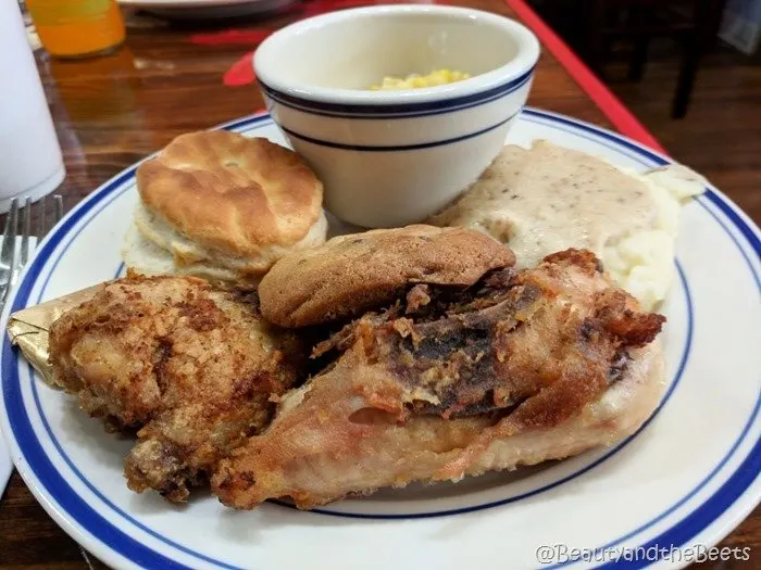 #FarmFoodTour Kansas Beauty and the Beets fried chicken