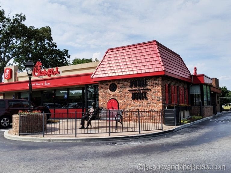 The Dwarf House ChickfilA Experience Beauty and the Beets