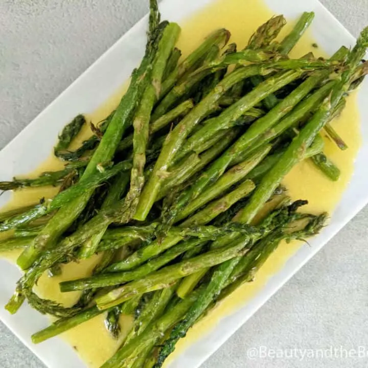 Air Fryer Asparagus with Hollandaise Sauce