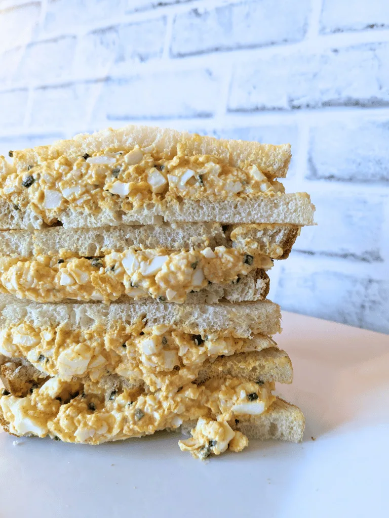 world-famous-masters-egg-salad-sandwich-beauty-and-the-beets